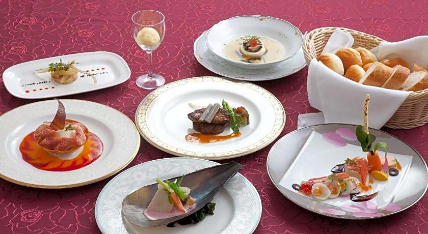 Gamagori Classic Hotel