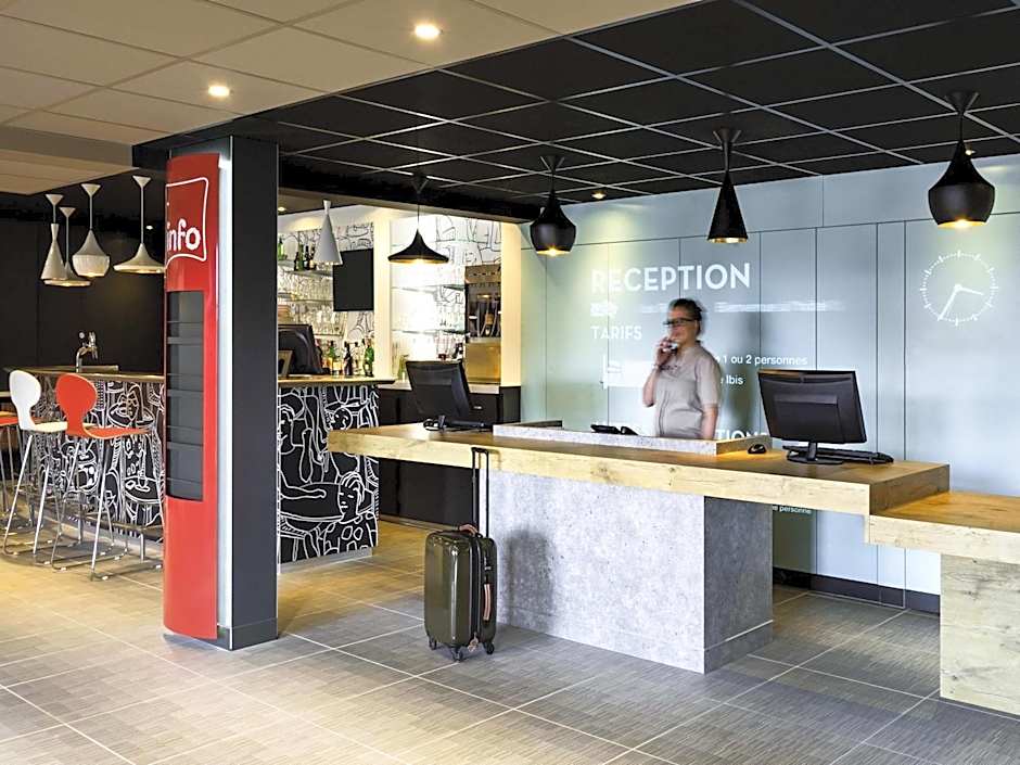 ibis Roanne