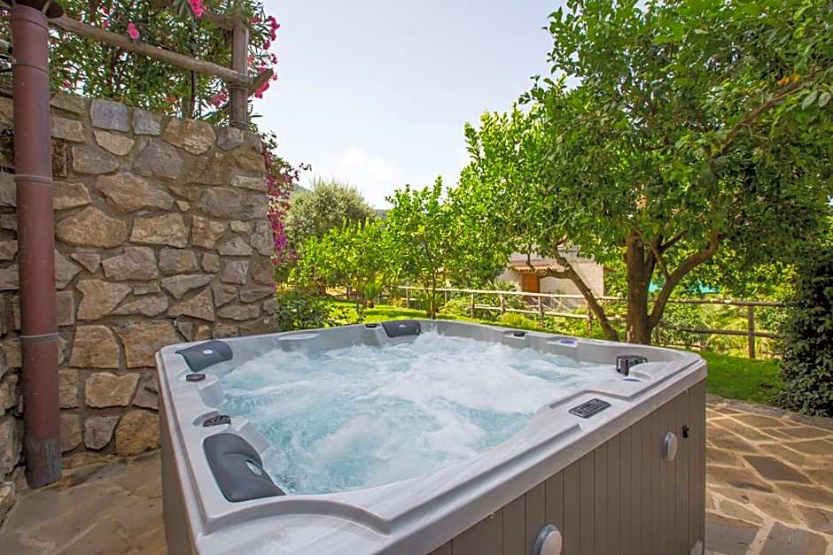 Eterea Charming Suites