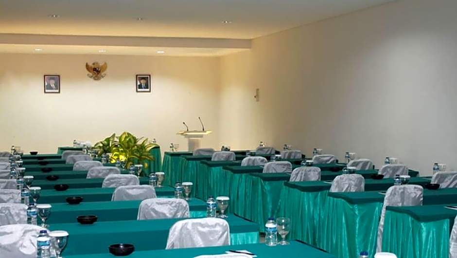 Losari Sunset Hotel