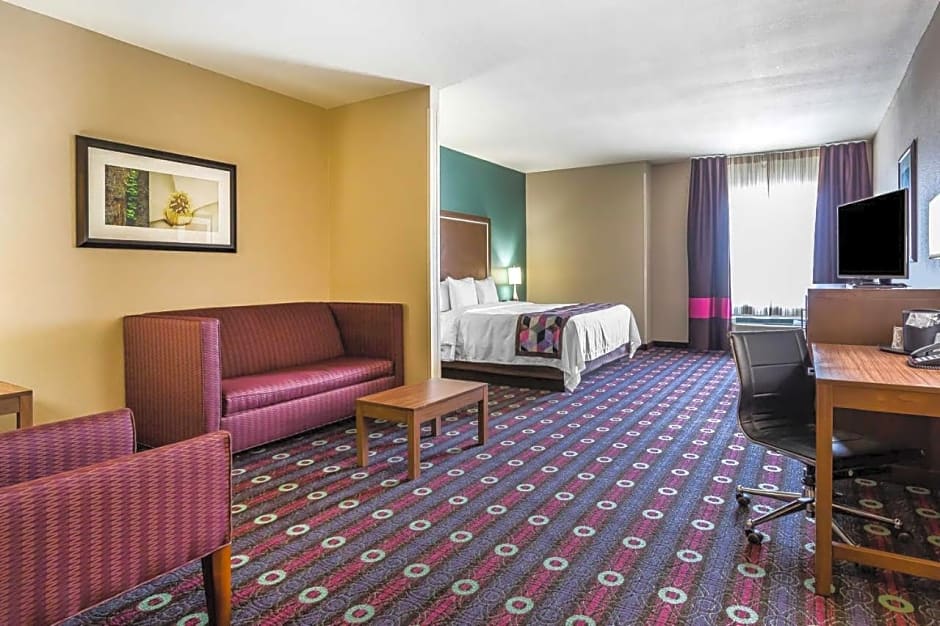 Comfort Inn & Suites Newcastle - Oklahoma City