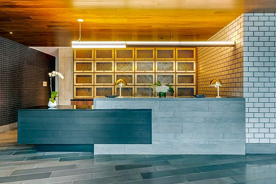 Cambria Hotel Boston Downtown-Seaport