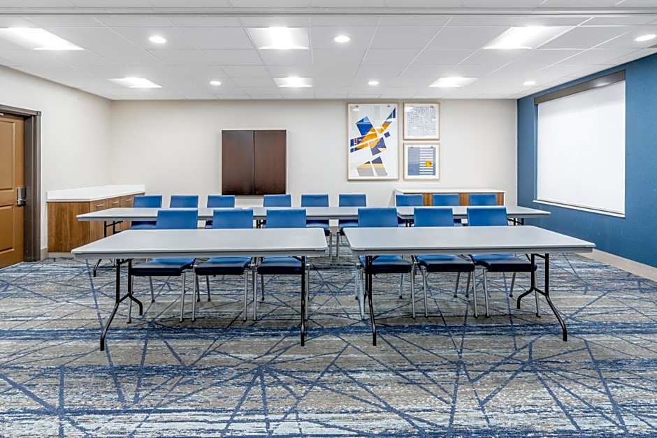Holiday Inn Express Hotel & Suites Cheyenne By IHG