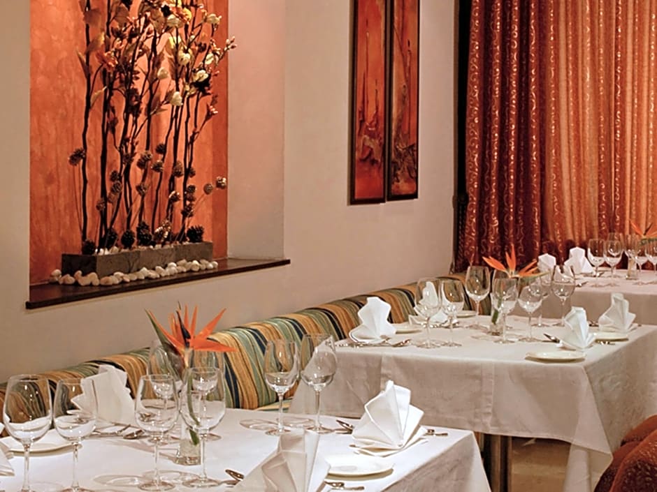 Fortune Select Global, Gurugram - Member ITC Hotels' Group