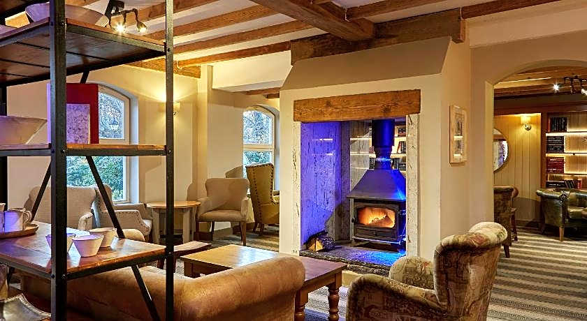 Lion Quays Hotel & Spa