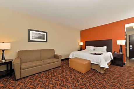 King Room with Accessible Tub - Mobility and Hearing Access/Non-Smoking