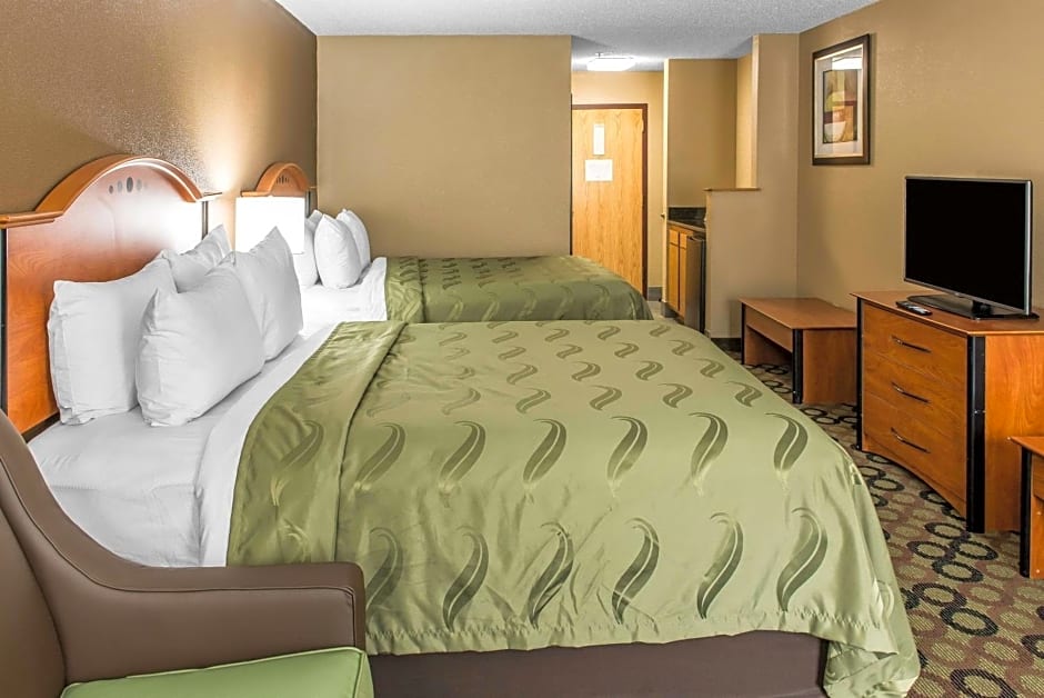 Quality Inn & Suites Columbus West