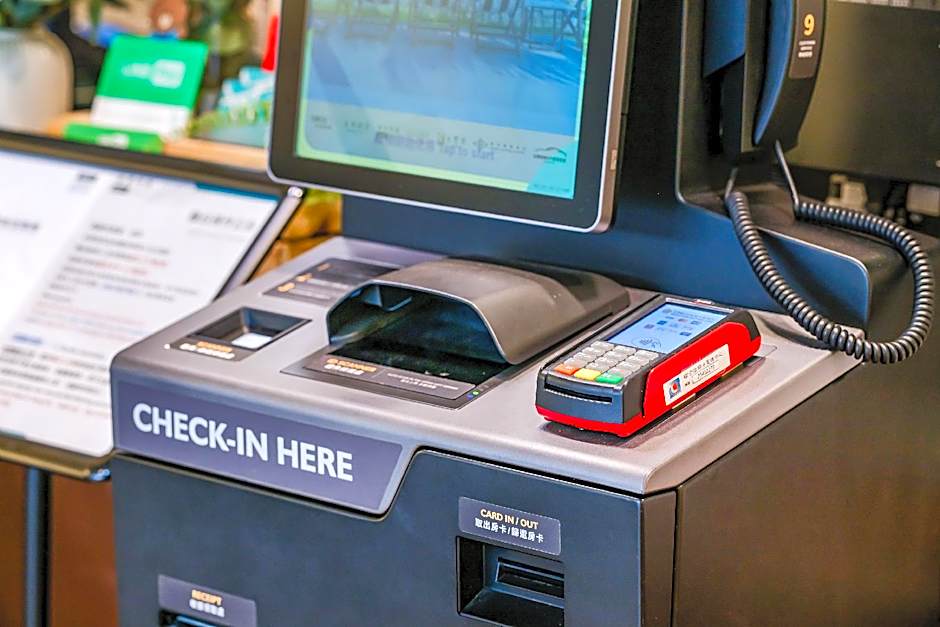 CHECK inn Express Taichung Fengchia