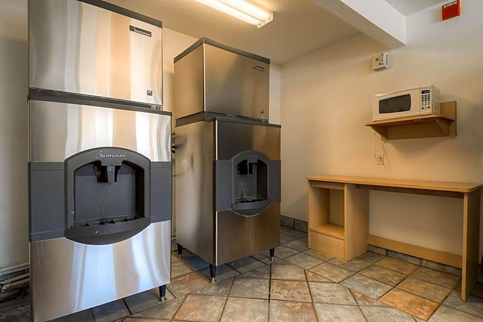 Motel 6 Palm Springs - Rancho Mirage