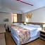Hotel Golden Park Curitiba By Nacional Inn