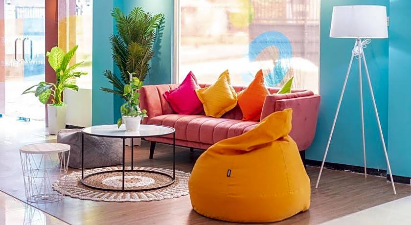 Sans Hotel Queen Batu