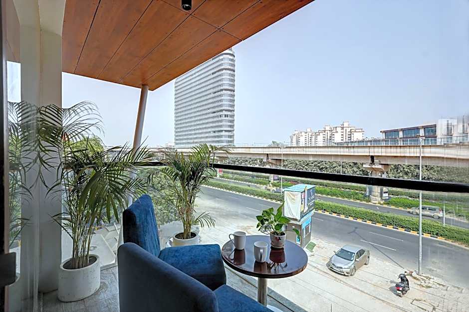 Hotel 91 Golf Course Road