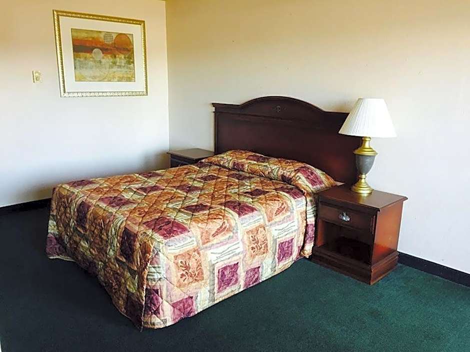 Summer Wind Budget Motel