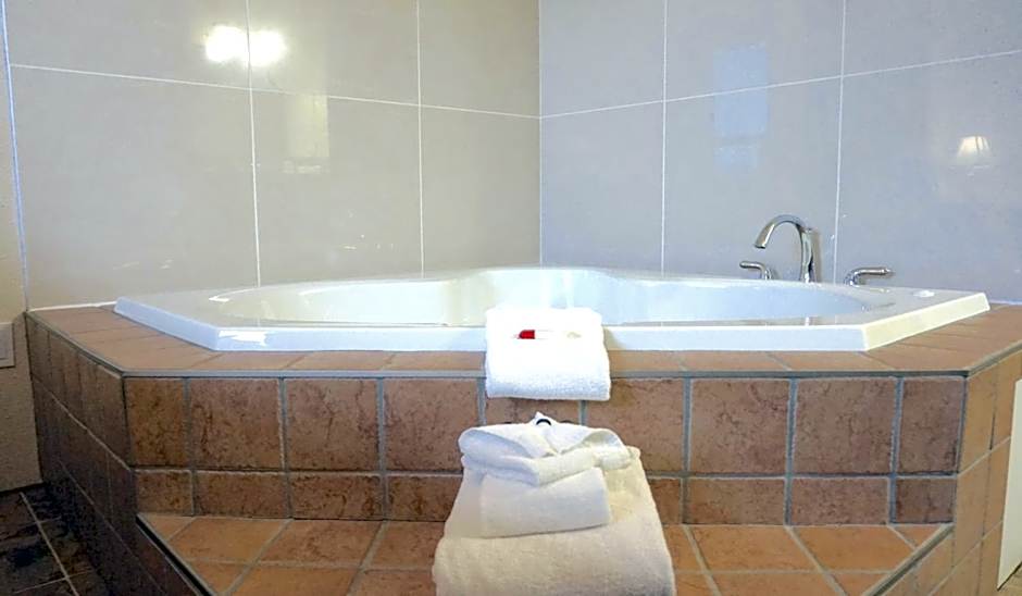 High Point Inn & Suites Peace River