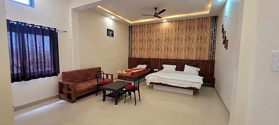 Shri Kailash Mansarovar Hotel and Marriage Garden