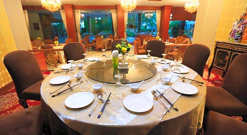 Kosa Hotel & Wellness Center