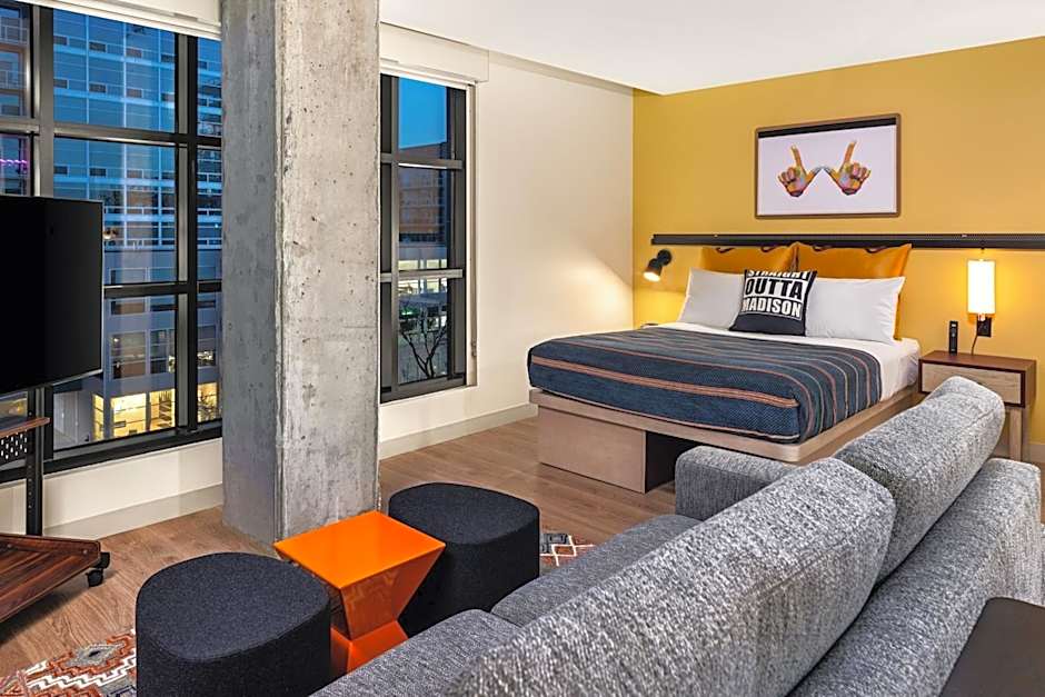 Moxy Madison Downtown