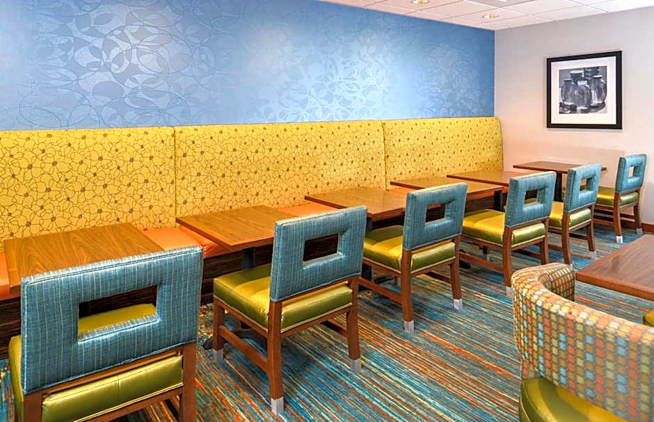 Hampton Inn By Hilton Seattle-Airport