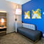 Holiday Inn Express Hotel & Suites North Bay By IHG