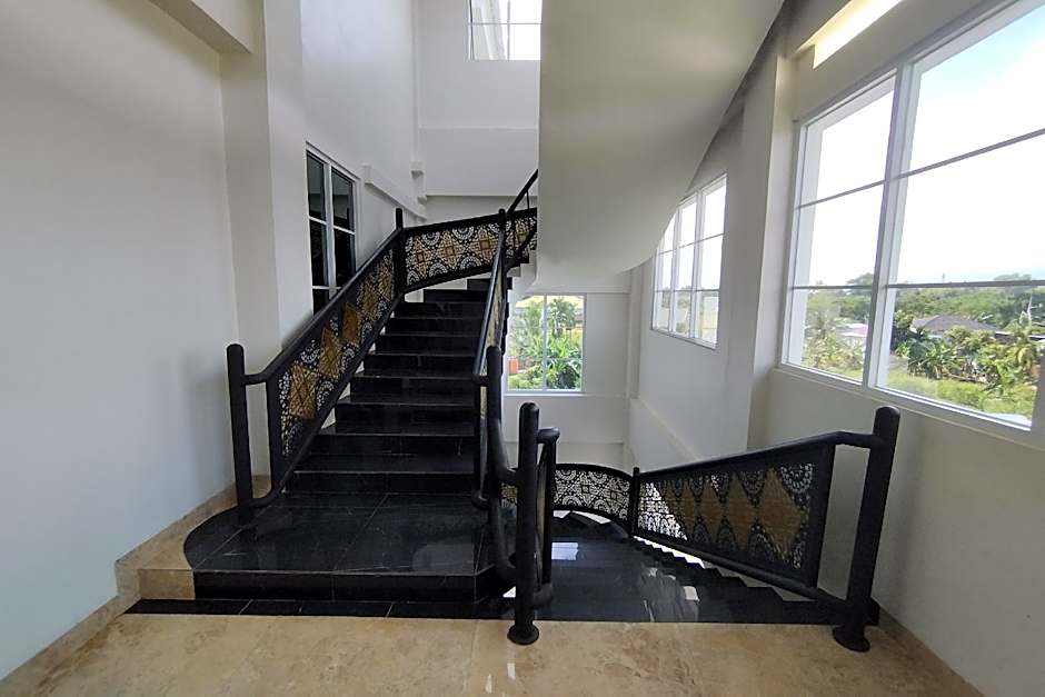 Maulidia Hotel Syariah & Convention Center