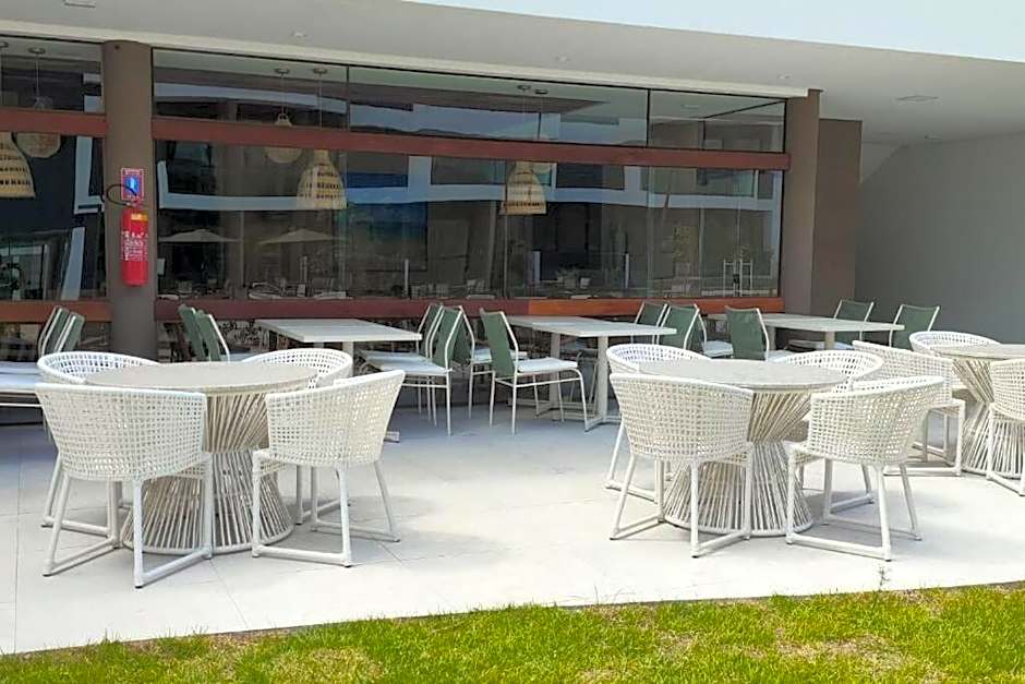 Makia Flat Muro Alto