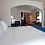 Holiday Inn Express & Suites Hope Mills-Fayetteville Arpt by IHG