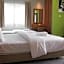 Phuket Ecozy Hotel