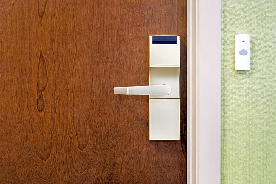 Holiday Inn Express & Suites Philadelphia - Mt. Laurel By IHG