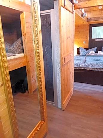 Bungalow with Garden View