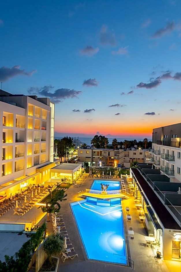 Anemi Hotel & Suites