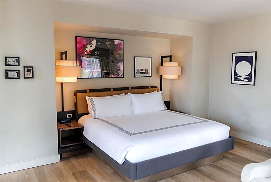 Thompson Chicago by Hyatt