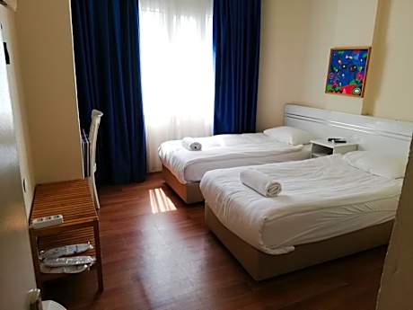 Economy Twin Room