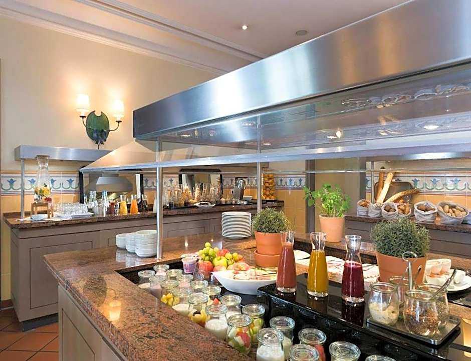 Sunday Hotel Munchen Airport Freising