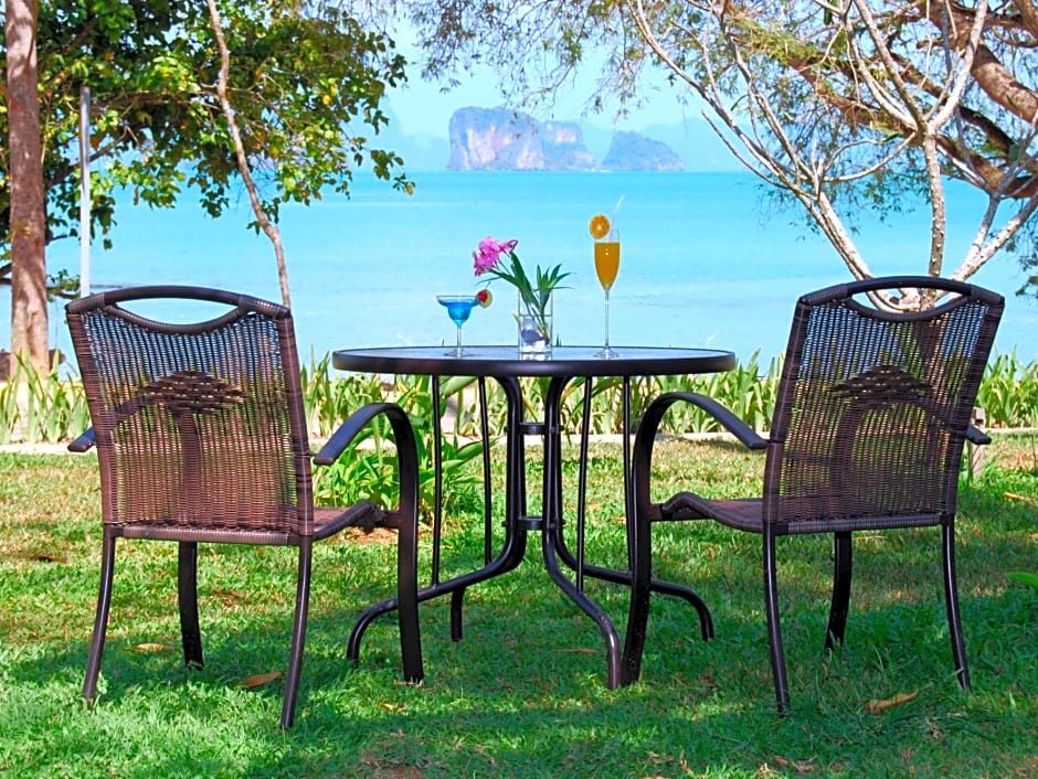 Niramaya Villa & Wellness Resort