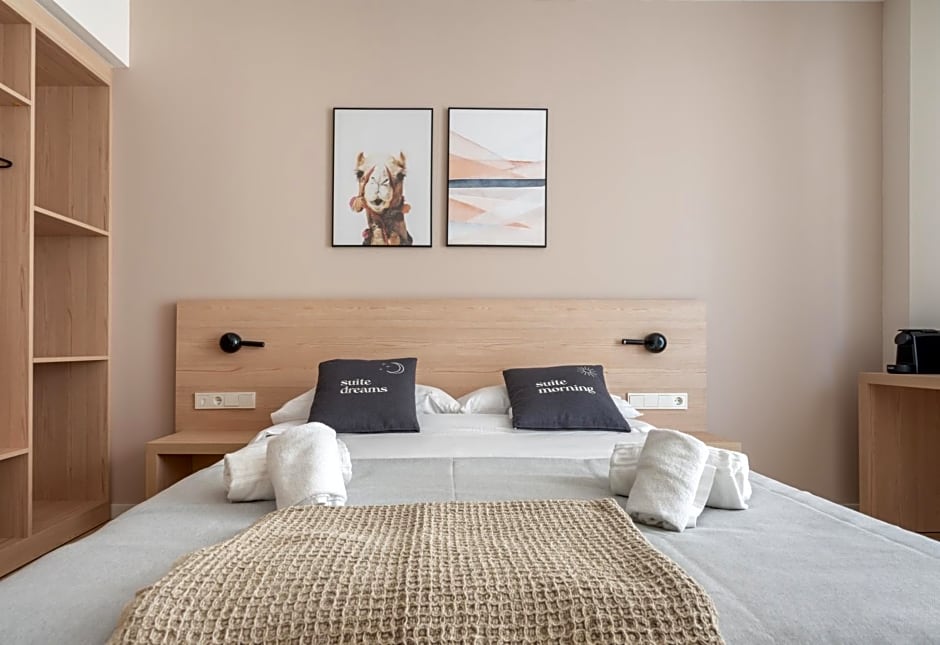 limehome Barcelona Carrer de Besalú 82