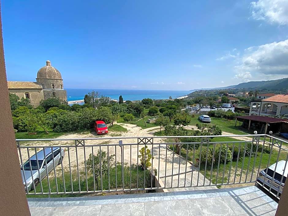 Aether Suites Tropea - Free Private Parking