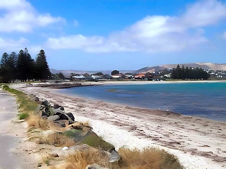 Ocean Crest Accommodation Solutions