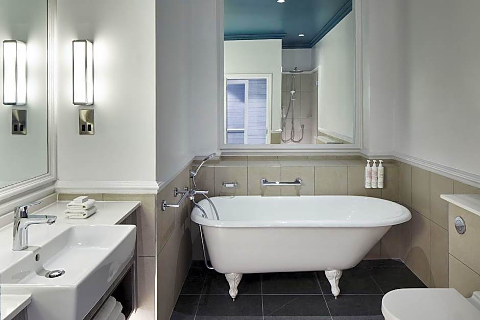 Bournemouth Highcliff Marriott Hotel