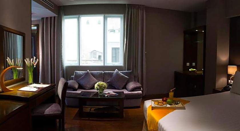 Grand Silverland Hotel