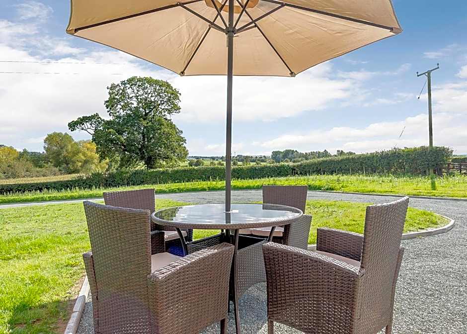 Winston Farm Lodges