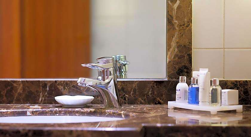 Radisson Blu Martinez Hotel Beirut