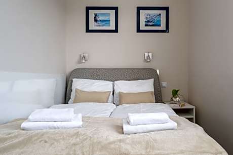 One-Bedroom Apartment (jASpisowy)