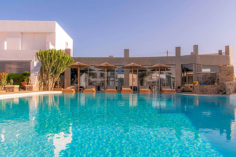 Peristeronas Village