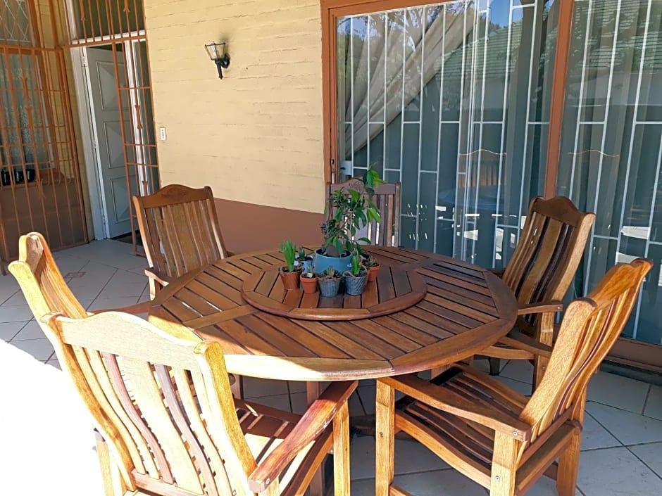 Upper Houghton Guesthouse