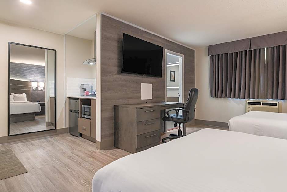 Glengarry Extended Stays