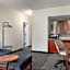 Courtyard by Marriott Boston Norwood/Canton