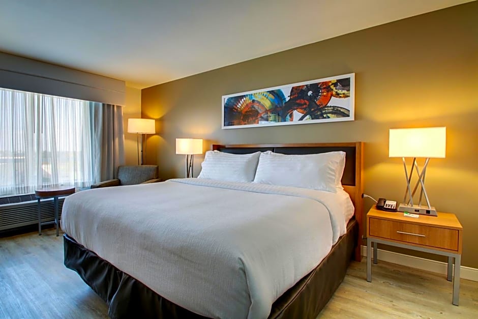 Holiday Inn & Suites Peoria at Grand Prairie, an IHG Hotel