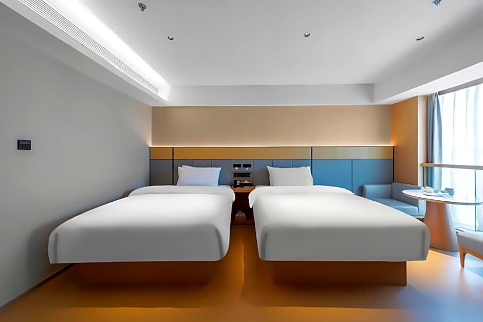 JI Hotel Jinan Quancheng Plaza