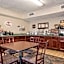 Super 8 by Wyndham Brooklyn Center/MPLS