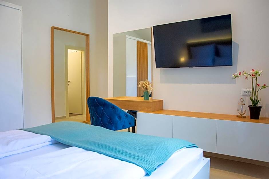 JOELL Apartments